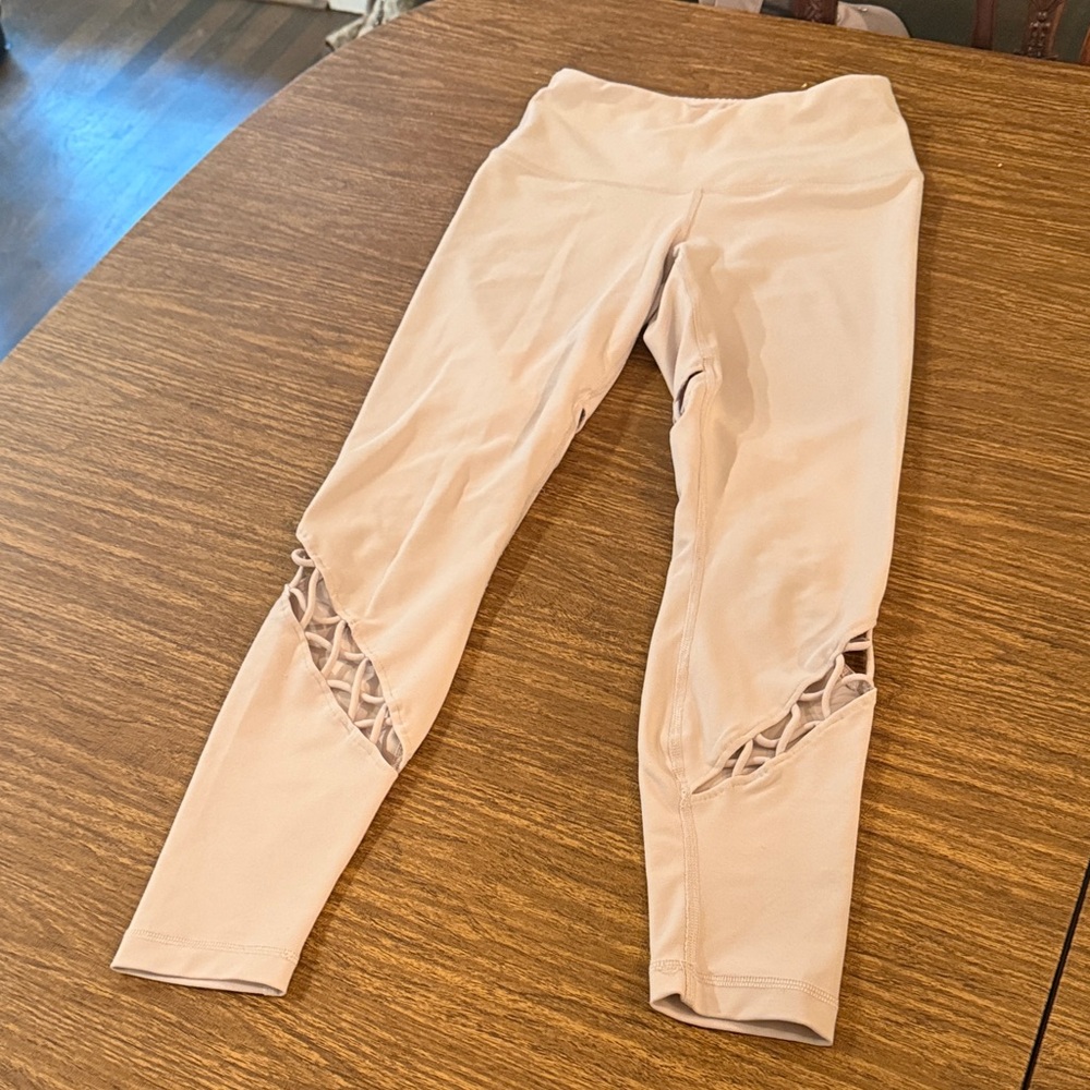 90 Degree By Reflex light pink Leggings with Mesh Detail